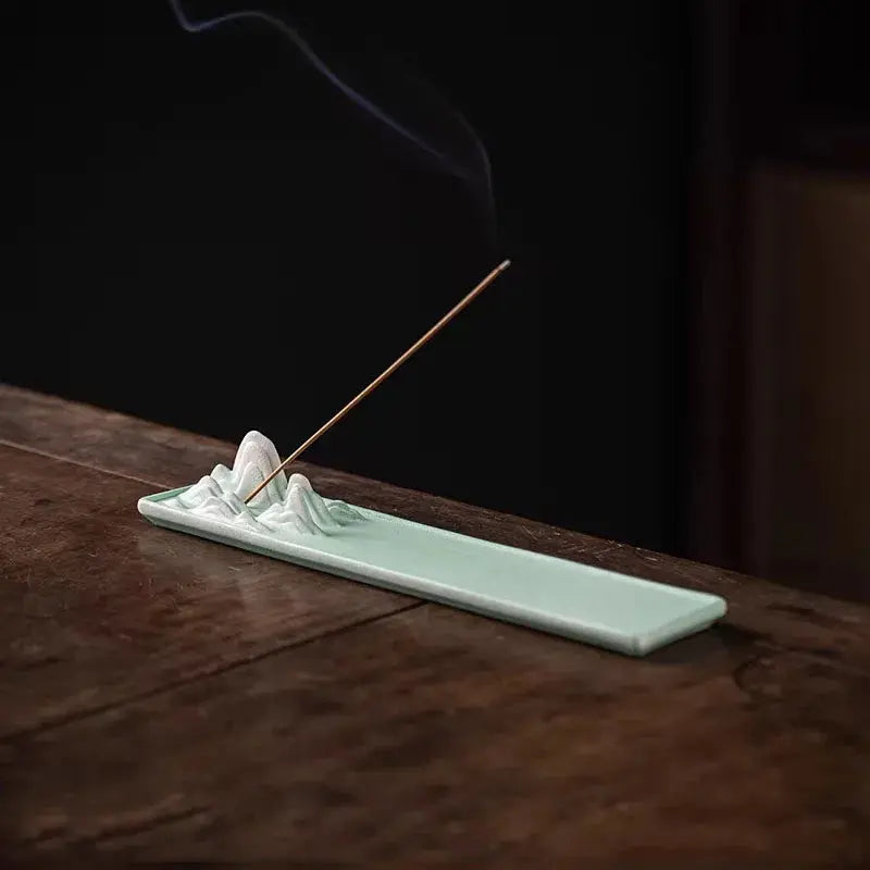 Brûleur d’encens inspiré des traditions asiatiques