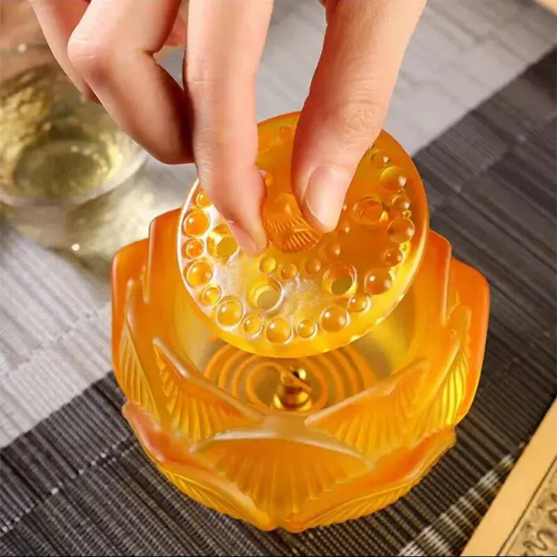 Brûleur lotus couleur ambre pour encens zen

