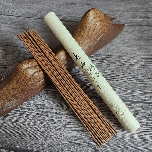  Encens artisanal utilisé pour les rituels de méditation.