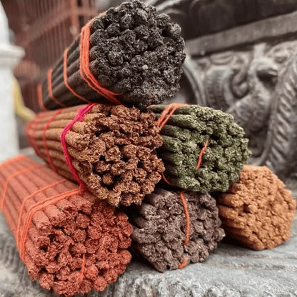Encens tibétain sans produits chimiques zen, fabrication ancestrale artisans népalais authentique