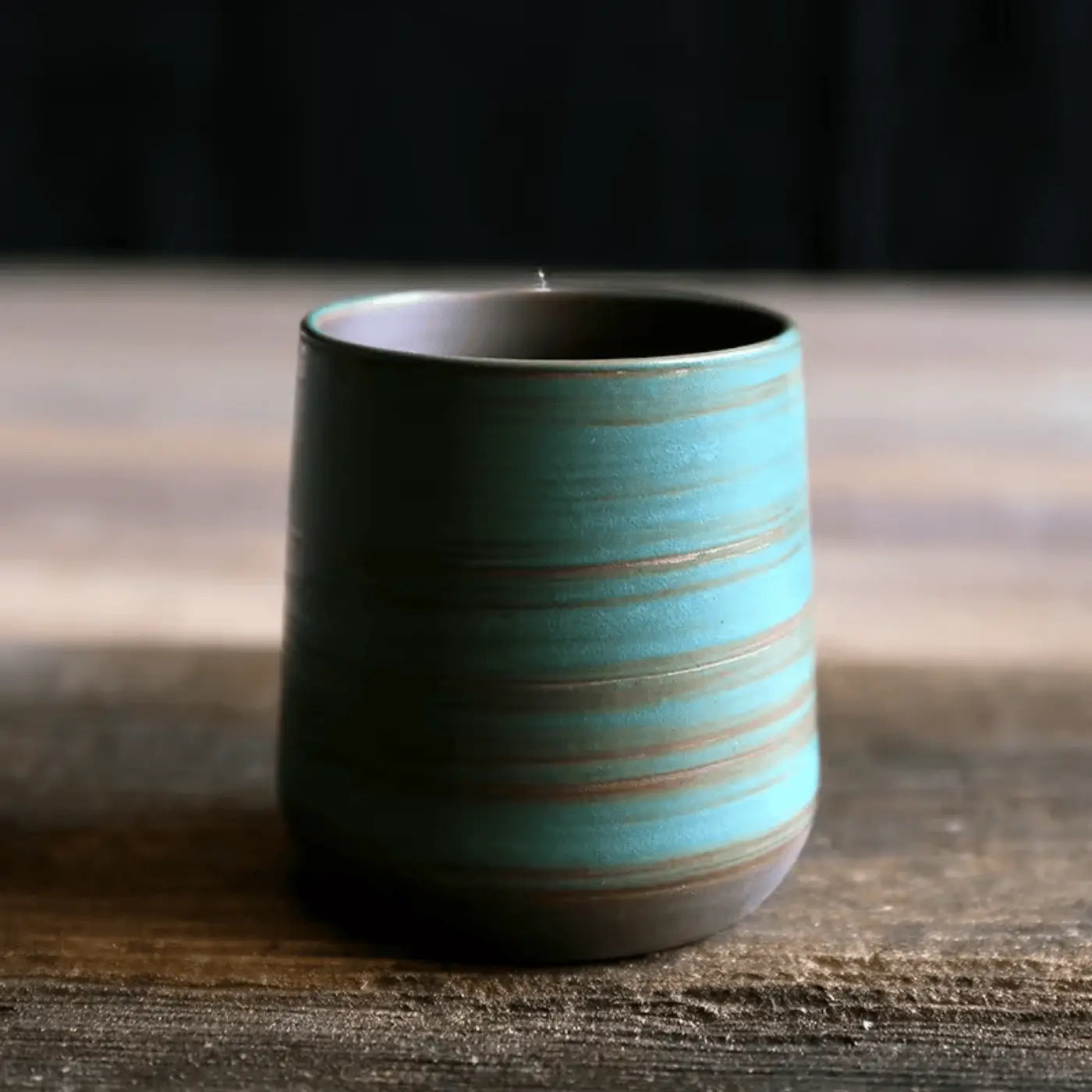 Mug artisanal craquelé asiatique unique, grès épais toucher rugueux sensoriel élégant