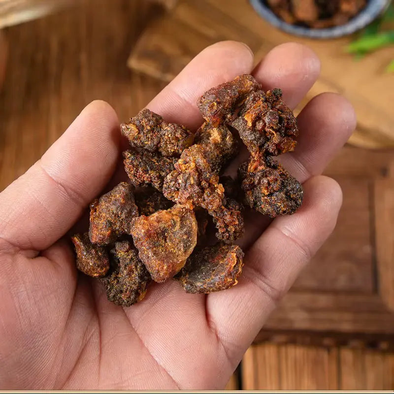Résine de Myrrhe naturelle utilisée en encens pour rituels et bien-être