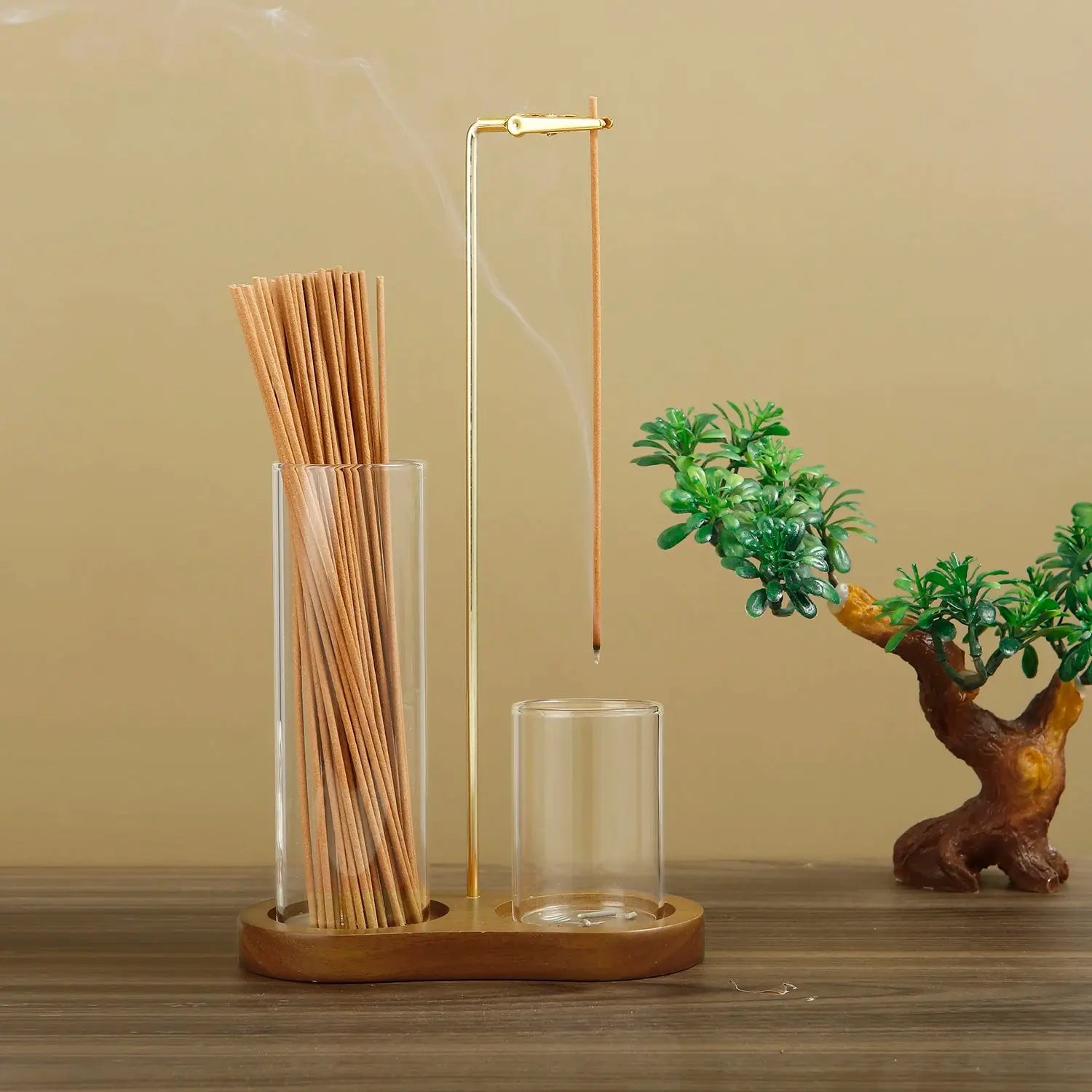 Porte-encens bâtons 2-en-1 en verre avec système anti-cendres.