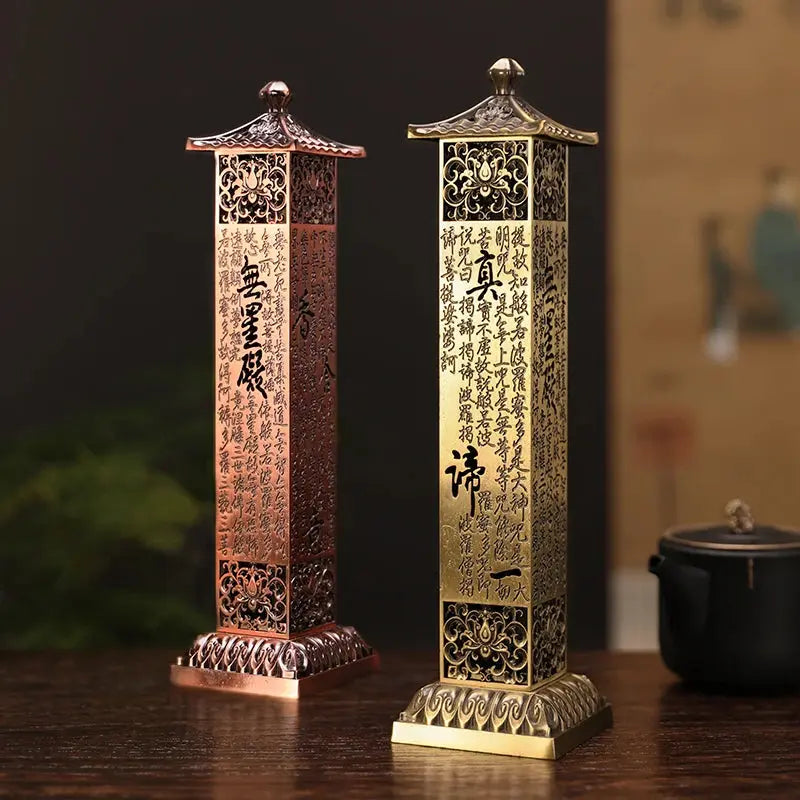 porte-encens pagode avec calligraphies