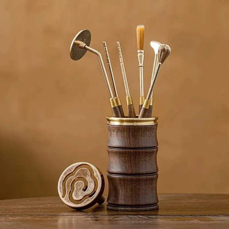 Set outils encens bronze et bois, pinceau sceau et spatule manipulation cendre poudres résines